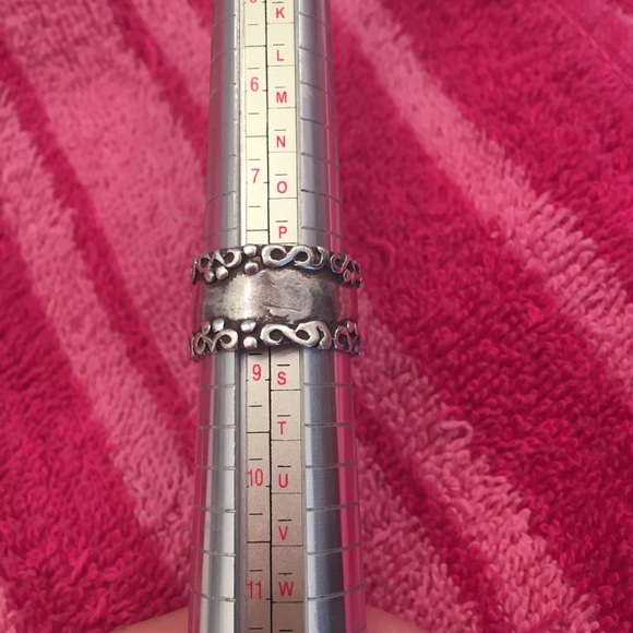 Sterling Silver Infinity Band Ring Thick 8 - Picture 2 of 6